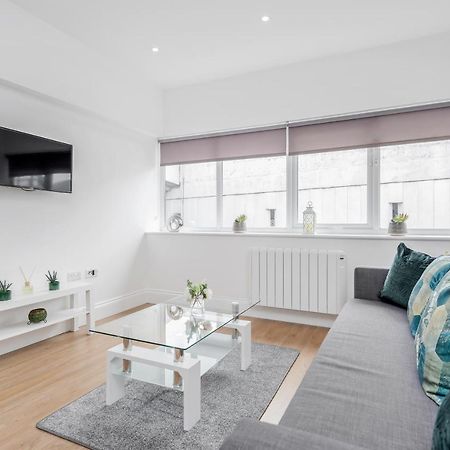 2 Bedroom Apartment At Modernview Serviced Accommodation Watford Town Centre F15 Экстерьер фото