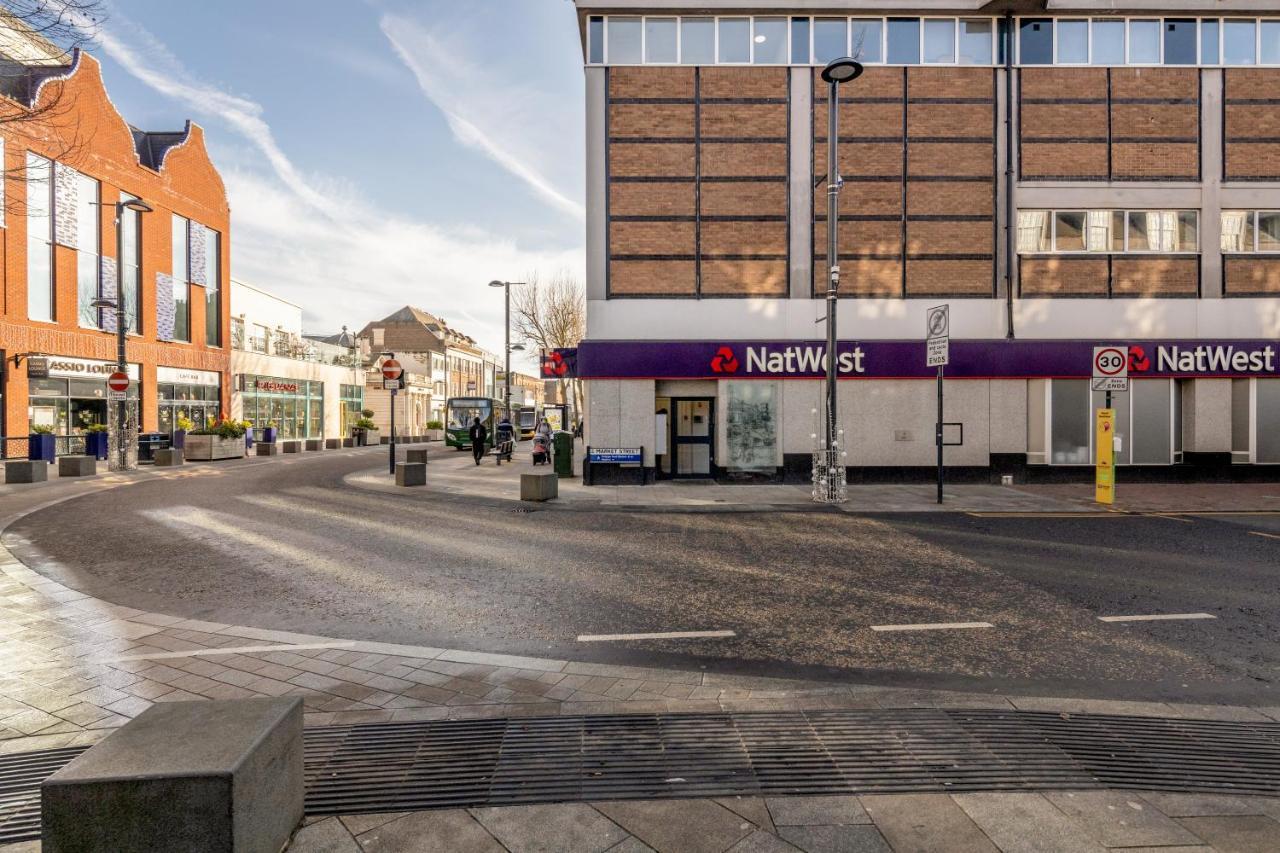2 Bedroom Apartment At Modernview Serviced Accommodation Watford Town Centre F15 Экстерьер фото